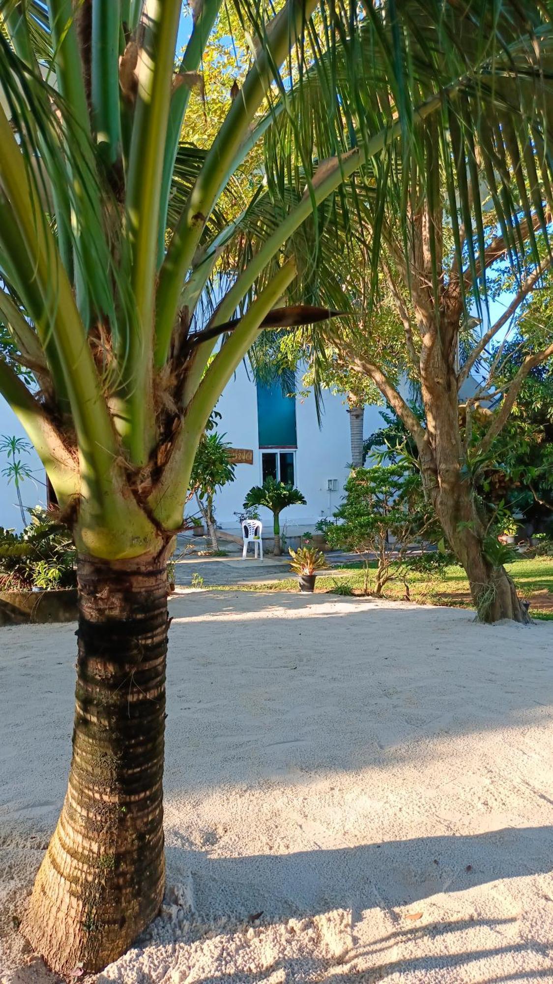 Batikseafood Airport & Room Ban Bo Sai Klang Exterior photo
